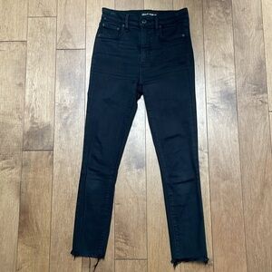 Denim Forum Aritzia the lola high rise skinny crop black frayed hem sz 25